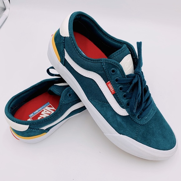 Vans Other - VANS CHIMA PRO ULTRACUSH 3D Forest Green Suede